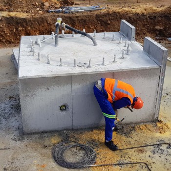Concrete mast base